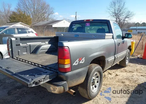 2002 Chevrolet Silverado 1500 из США, поврежденный, VIN 1GCEK14V72Z112160